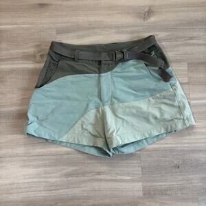 Outdoor Voices Rectrek Colorblock Shorts 3” Inseam Women Small Green